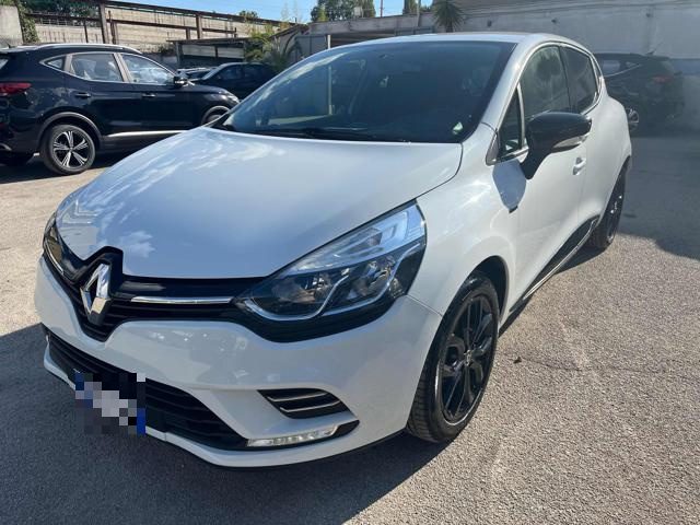 RENAULT Clio usata, con Airbag