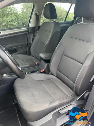 VOLKSWAGEN Golf Variant usata, con Cruise Control