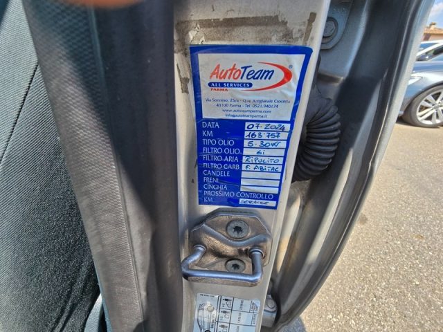 FORD Fiesta usata, con Specchietti laterali elettrici