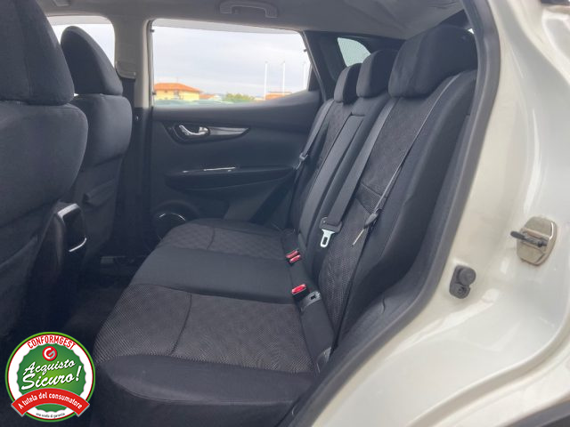 NISSAN Qashqai usata, con Climatizzatore