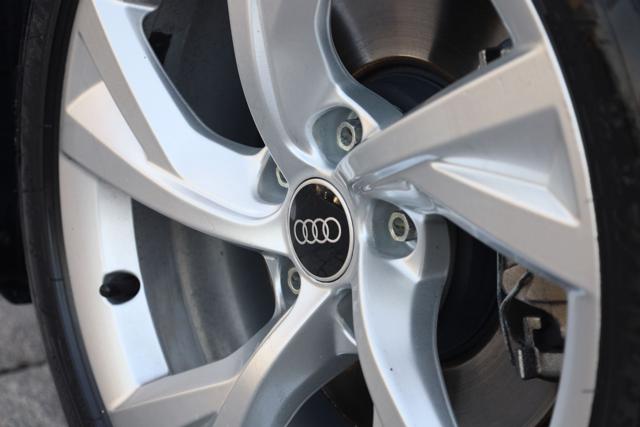 AUDI A4 usata, con Sistema di avviso di distanza