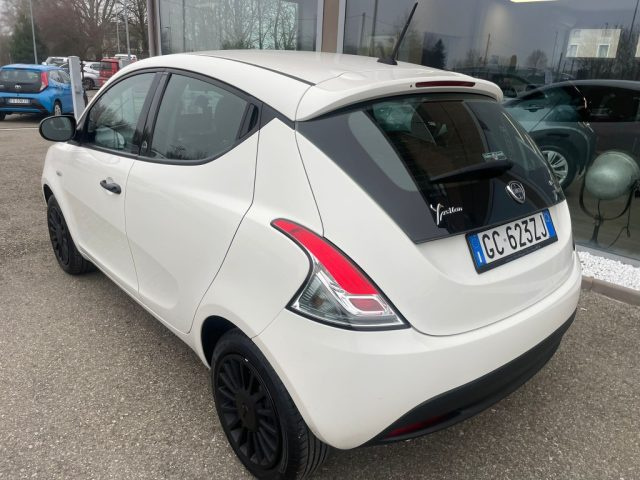 LANCIA Ypsilon usata, con Specchietti laterali elettrici