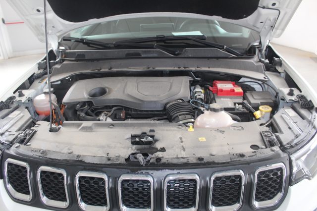 JEEP Compass usata, con Autoradio digitale