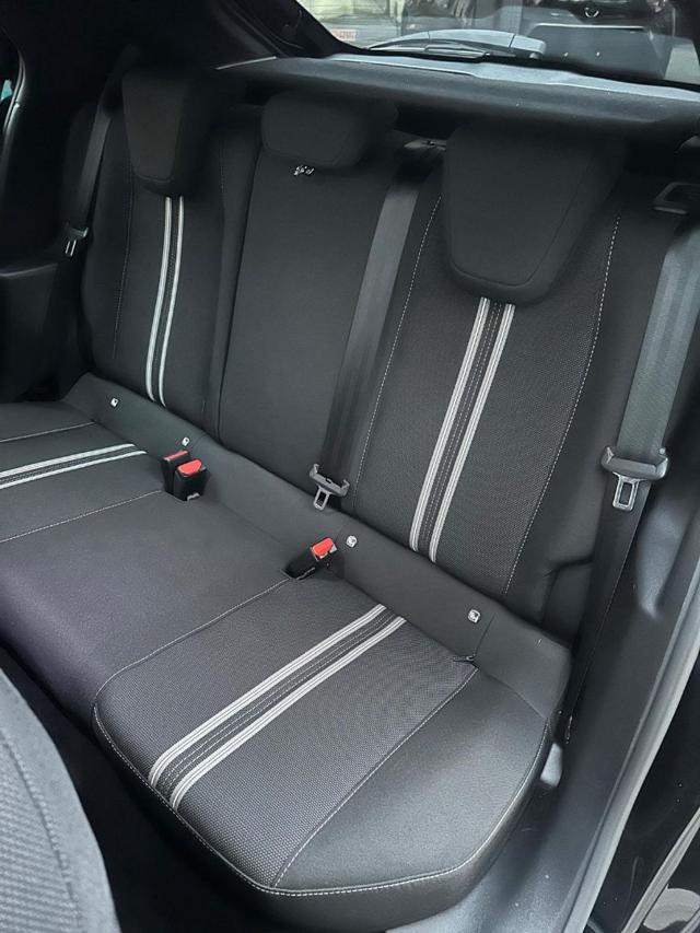 OPEL Corsa usata, con Climatizzatore