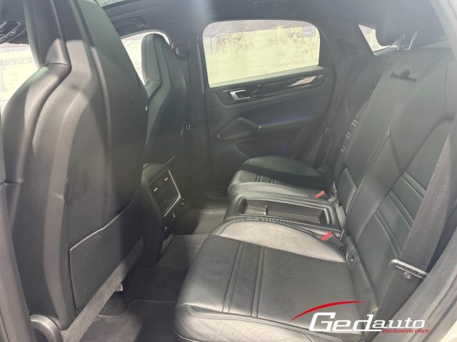PORSCHE Cayenne usata, con Cruise Control