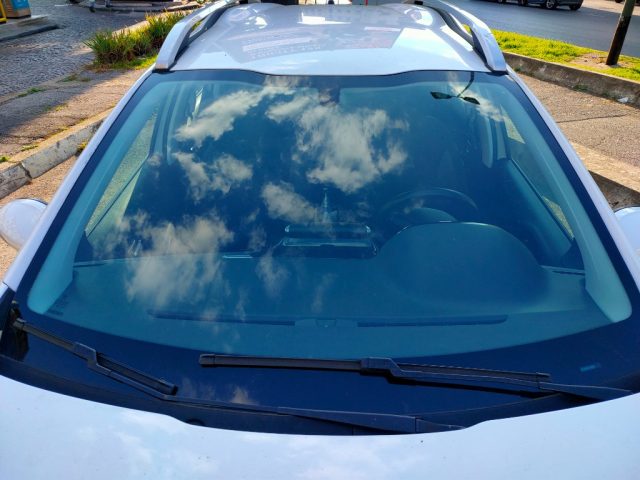 PEUGEOT 2008 usata, con Sensore di pioggia