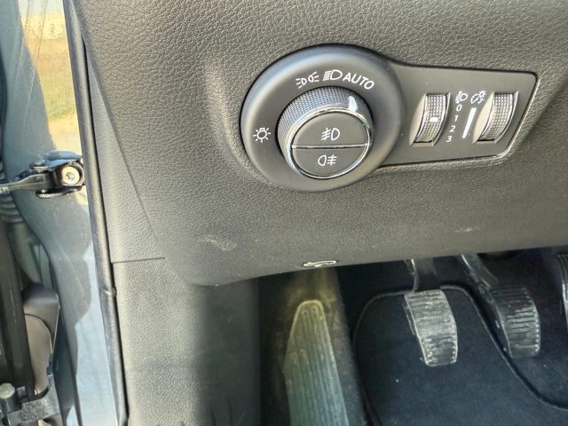 JEEP Compass usata, con Cruise Control