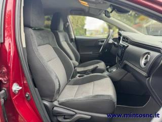 TOYOTA Auris usata, con Cruise Control
