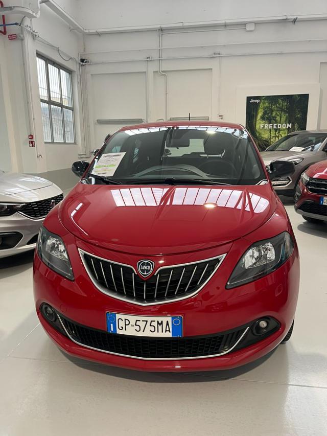LANCIA Ypsilon usata, con Fendinebbia