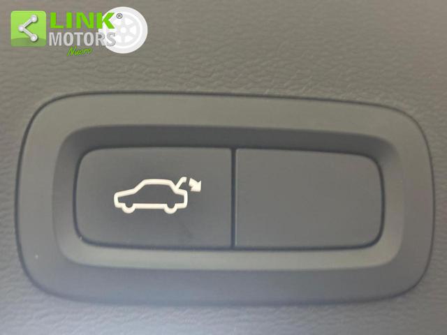 VOLVO XC40 usata, con Vivavoce