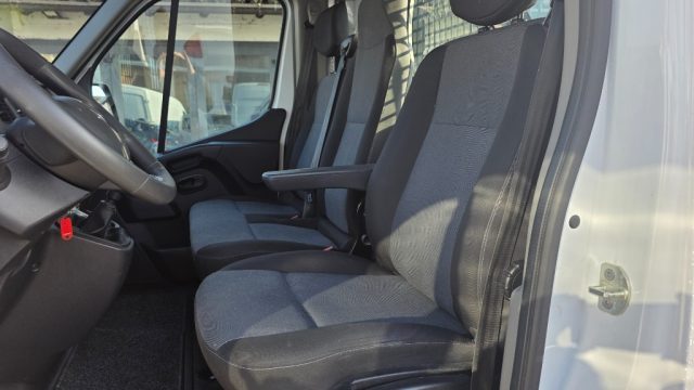 RENAULT Master usata, con Bracciolo