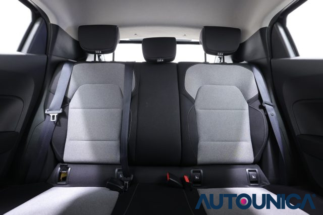 RENAULT Clio usata, con Monitoraggio pressione pneumatici