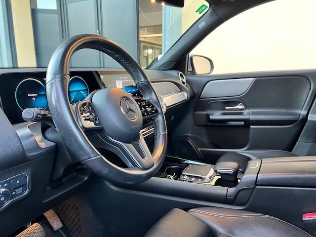 MERCEDES-BENZ GLB 180 usata, con Chiusura centralizzata