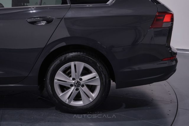 VOLKSWAGEN Golf Variant usata, con Apple CarPlay