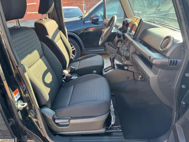SUZUKI Jimny usata, con Volante in pelle