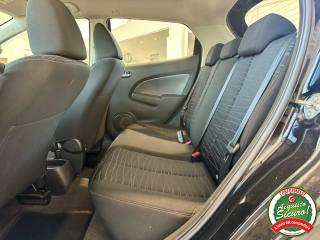 MAZDA 2 usata, con Sedile posteriore sdoppiato