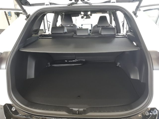 SUZUKI Across usata, con Volante in pelle