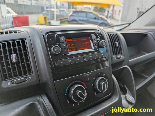 OPEL Movano usata, con Bluetooth