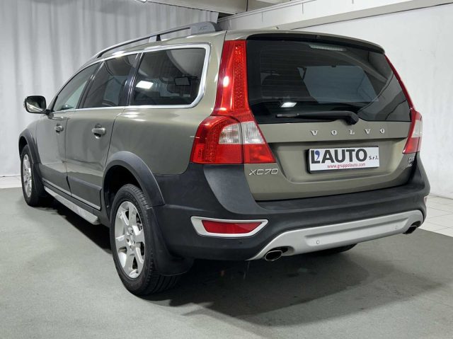 VOLVO XC70 usata, con Airbag laterali
