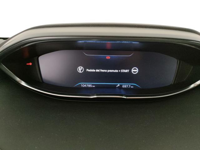 PEUGEOT 5008 usata, con Bracciolo