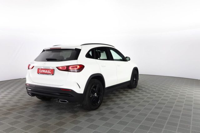MERCEDES-BENZ CLA usata 3