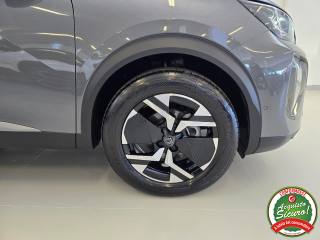 PEUGEOT 2008 usata, con Volante multifunzione
