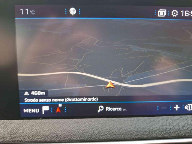 PEUGEOT 3008 usata, con Volante in pelle