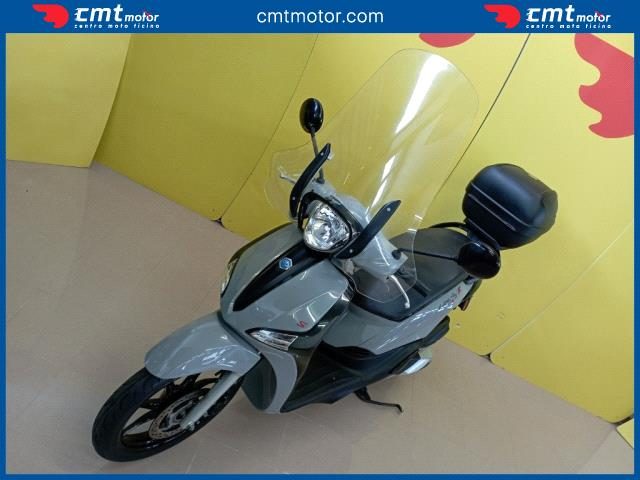PIAGGIO Liberty 125 usata 5