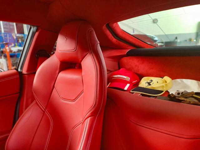 FERRARI F12 usata, con Park Distance Control