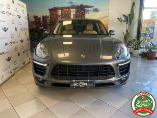 PORSCHE Macan usata, con Airbag