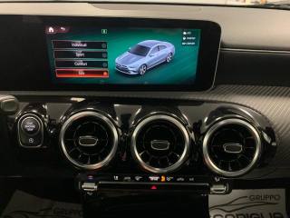 MERCEDES-BENZ CLA 180 usata, con Volante multifunzione
