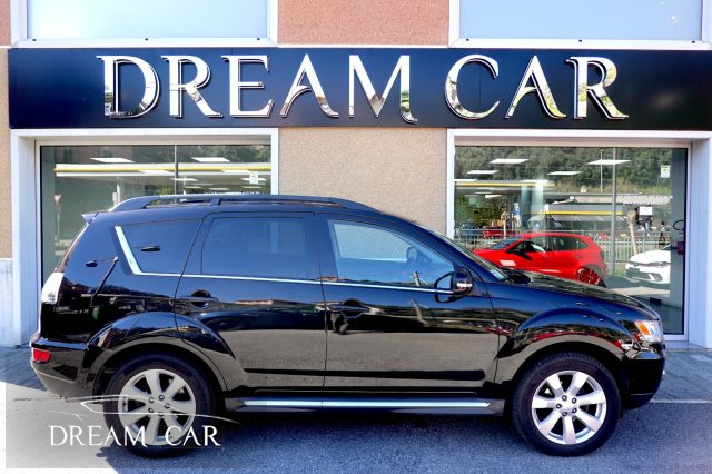 MITSUBISHI Outlander usata, con Autoradio