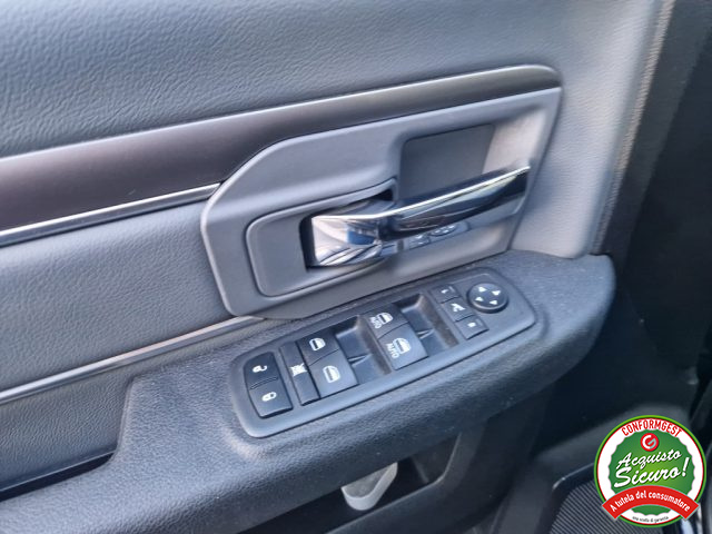 DODGE RAM usata, con Controllo automatico clima