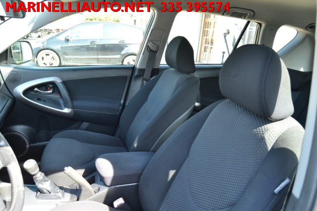TOYOTA RAV 4 usata, con Gancio traino