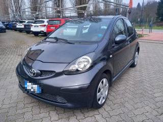 TOYOTA Aygo 1.0 12V VVT-i 5 porte Sol