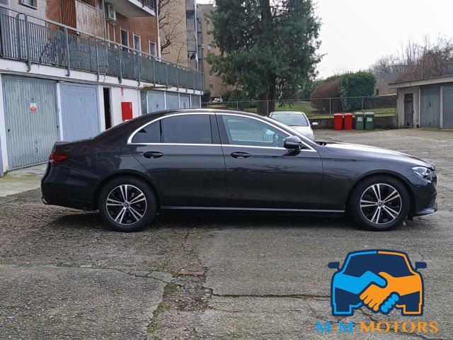 MERCEDES-BENZ E 220 usata, con Airbag Passeggero