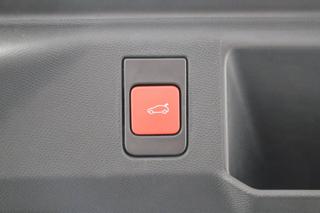 PEUGEOT 5008 usata, con Sedili riscaldati