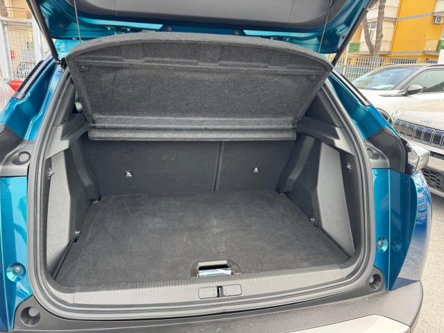 PEUGEOT 2008 usata, con Vetri oscurati