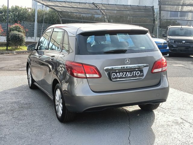 MERCEDES-BENZ B 180 usata, con Chiusura centralizzata telecomandata