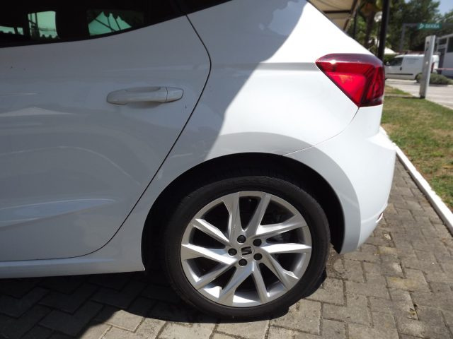 SEAT Ibiza usata, con Fari LED