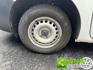 RENAULT Kangoo usata 28