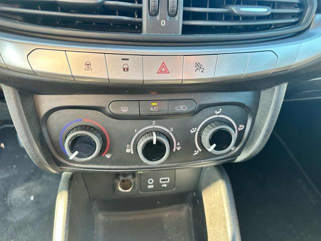 FIAT Tipo usata, con Telecamera per parcheggio assistito