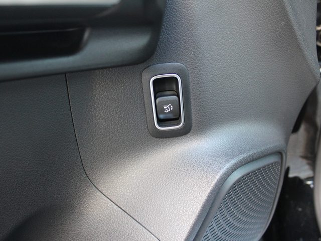 MERCEDES-BENZ GLA 220 usata, con Isofix