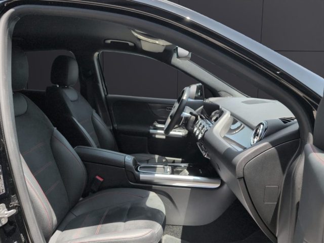 MERCEDES-BENZ GLA 200 usata, con ESP