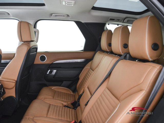 LAND ROVER Discovery usata 9