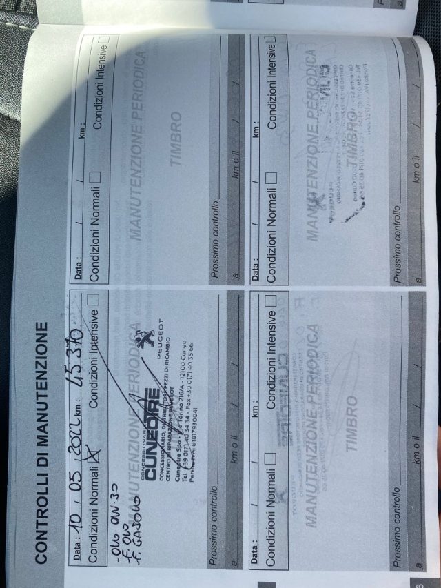 PEUGEOT 2008 usata, con Cerchi in lega