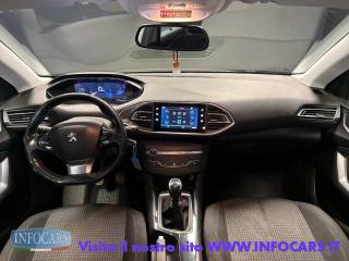 PEUGEOT 308 usata, con Controllo automatico clima