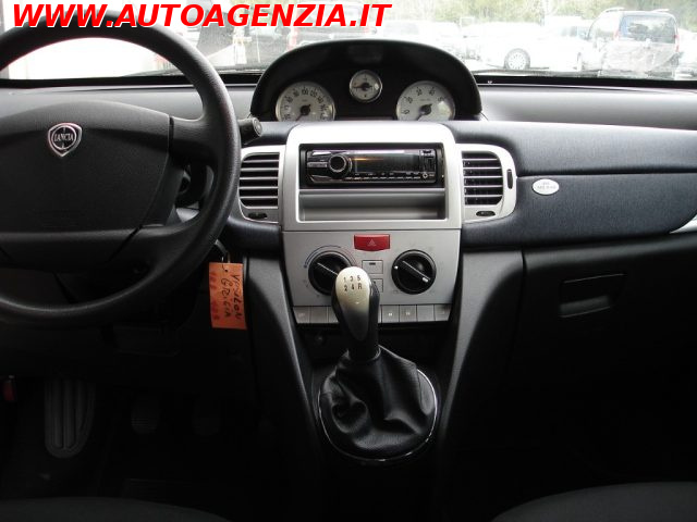LANCIA Ypsilon usata 17