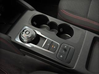 FORD Kuga usata, con Fari LED