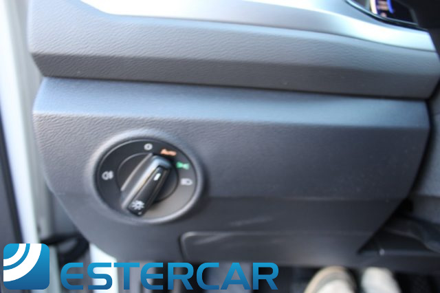 VOLKSWAGEN T-Roc usata, con Luci diurne LED